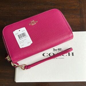 Coach Leather Wallet/ Wristlet